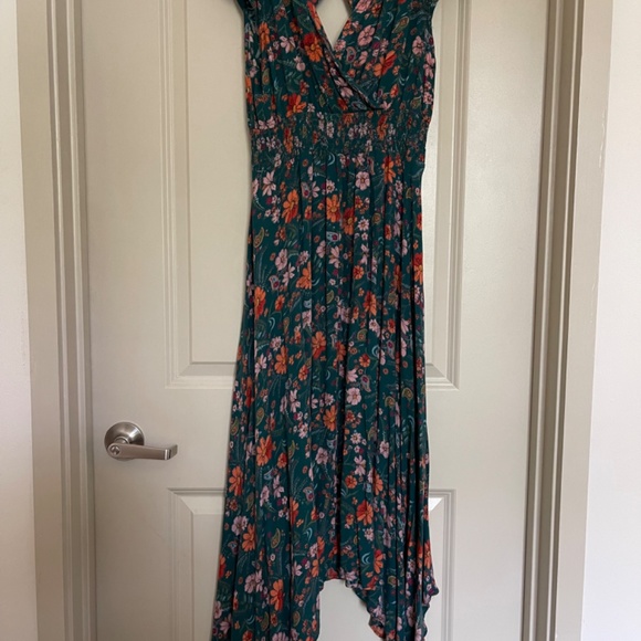Angie - Asymmetrical Floral Dress - M - Picture 12 of 13